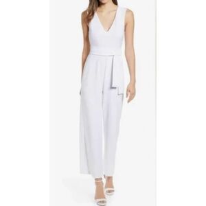 Calvin Klein White Jumpsuit Size 8 V Neck 90's Classic Carolyn Bessette Kennedy